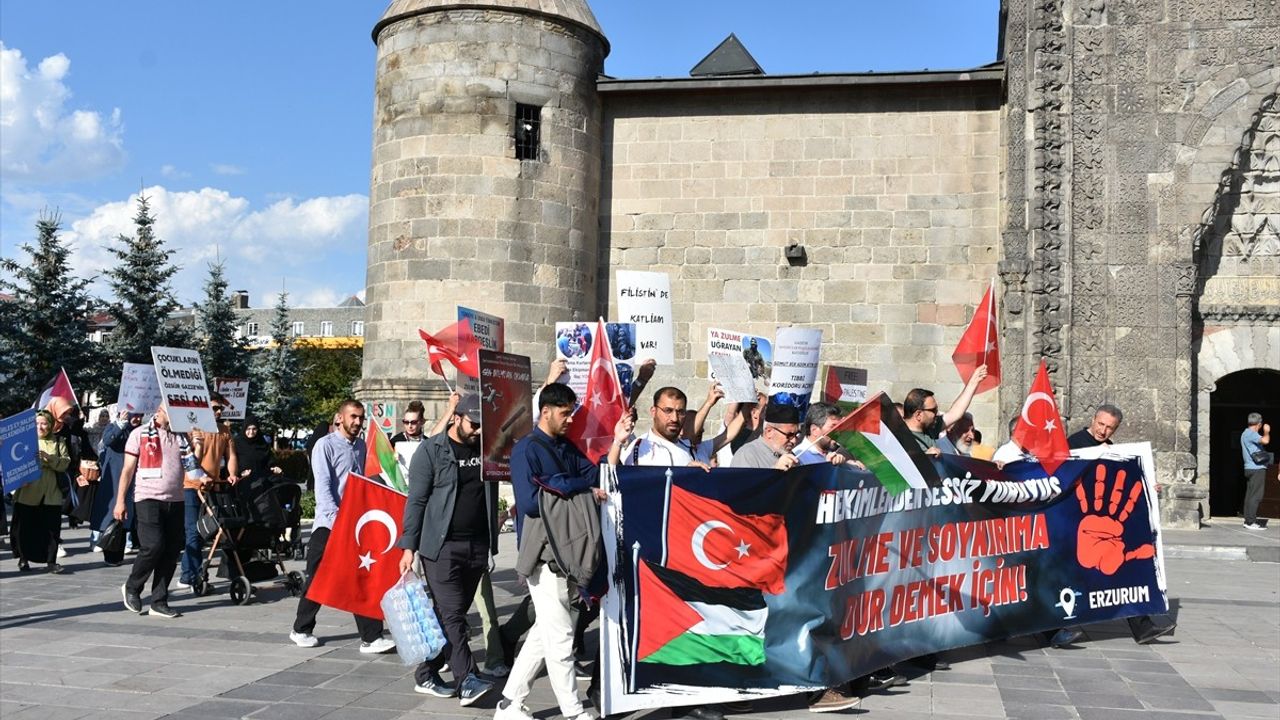Erzurum'da Sağlık Çalışanlarından Gazze İçin 87 Haftalık Protesto