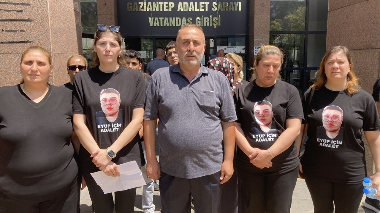 Gaziantep'te Bıçaklı Kavga Davası Başladı