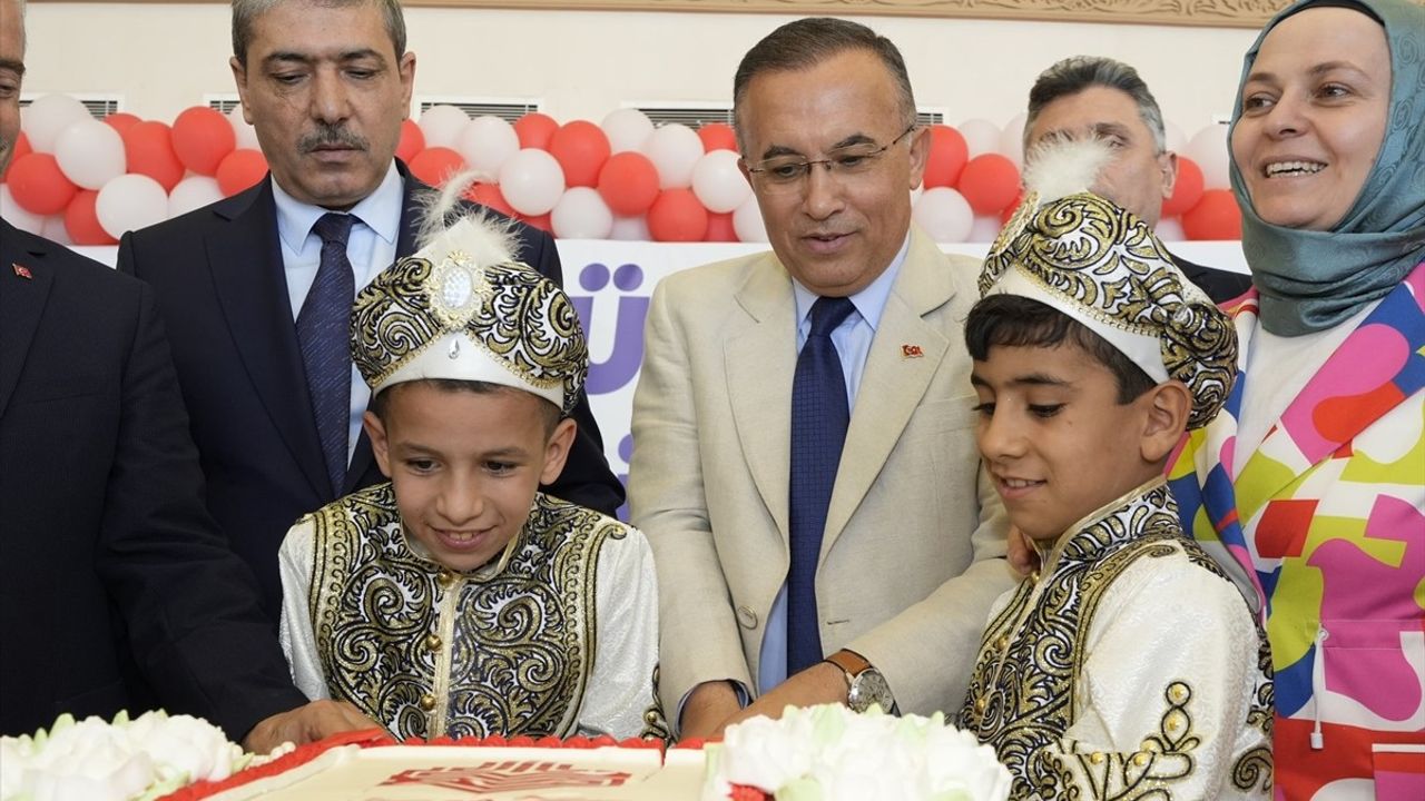 Gaziantep'te Geleneksel Sünnet Şöleni Gerçekleşti