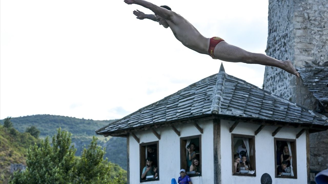 Geleneksel Mostar Köprüsü Atlayışları 459. Kez Düzenlendi
