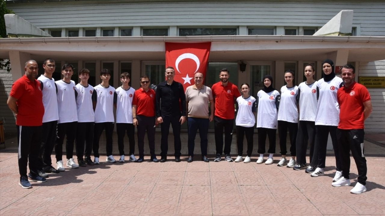 Genç Tekvandocular EYOF'a Hazır
