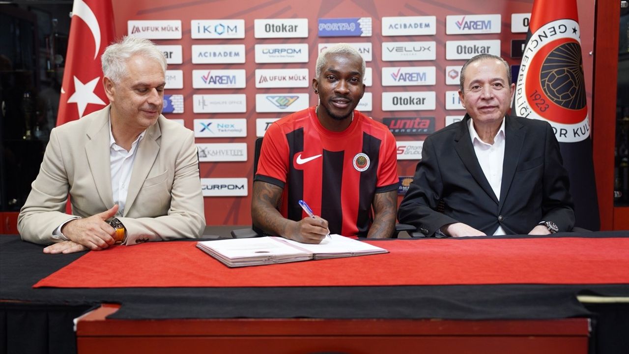 Gençlerbirliği, Henry Onyekuru ile Anlaştı