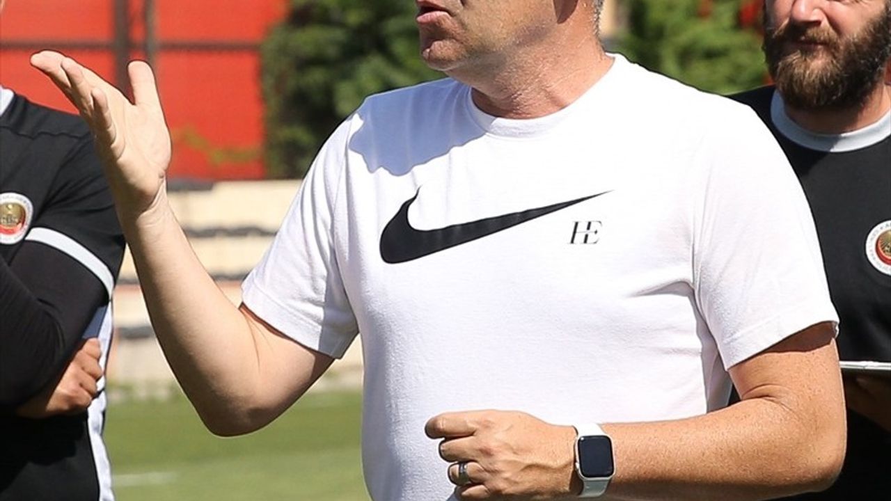 Gençlerbirliği'nin Yeni Transferi Onyekuru İlk Antrenmanına Çıktı