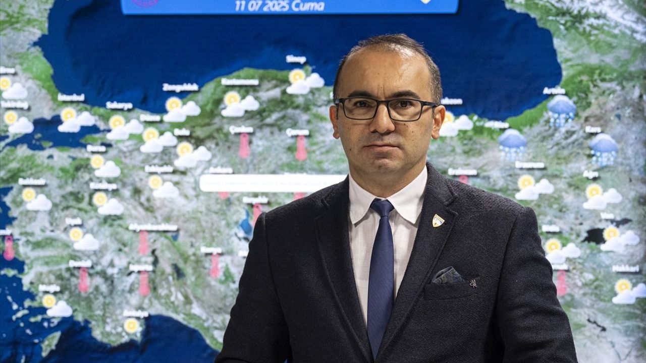 Hafta Sonu Sıcak Hava Etkili Olacak