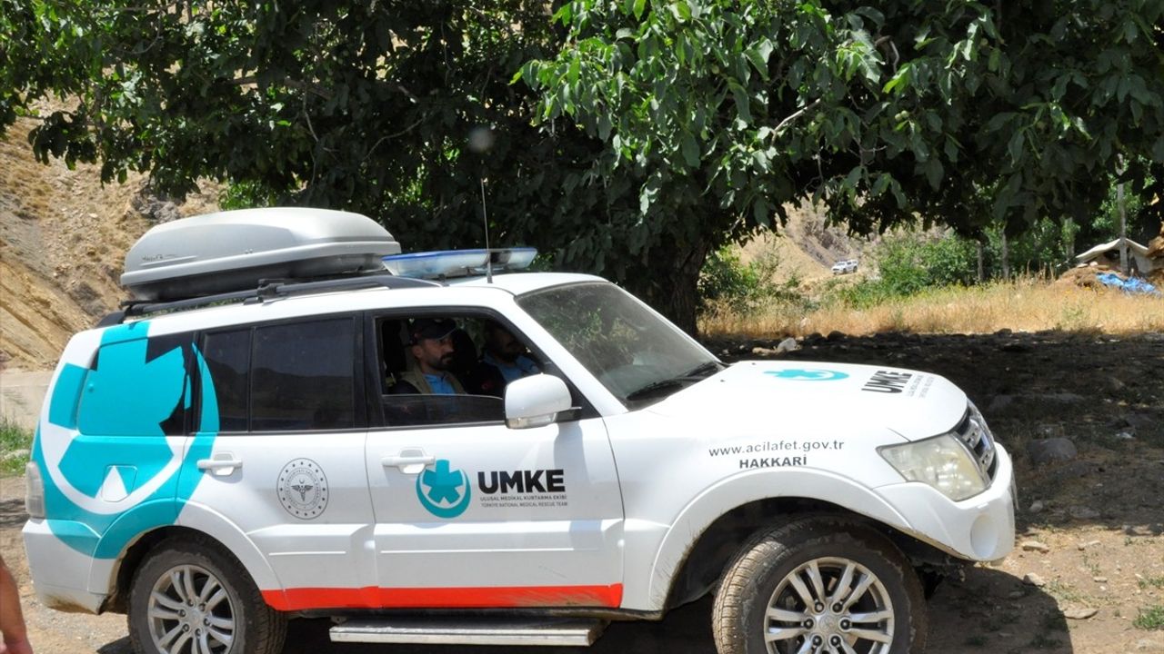 Hakkari'de Kayıp 14 Yaşındaki Kız Çocuğu Van'da Bulundu