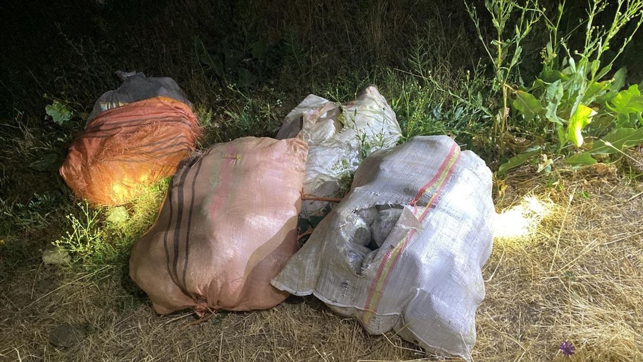 Hakkari'de Uyuşturucu Operasyonu: 121 Kilogram Ele Geçirildi