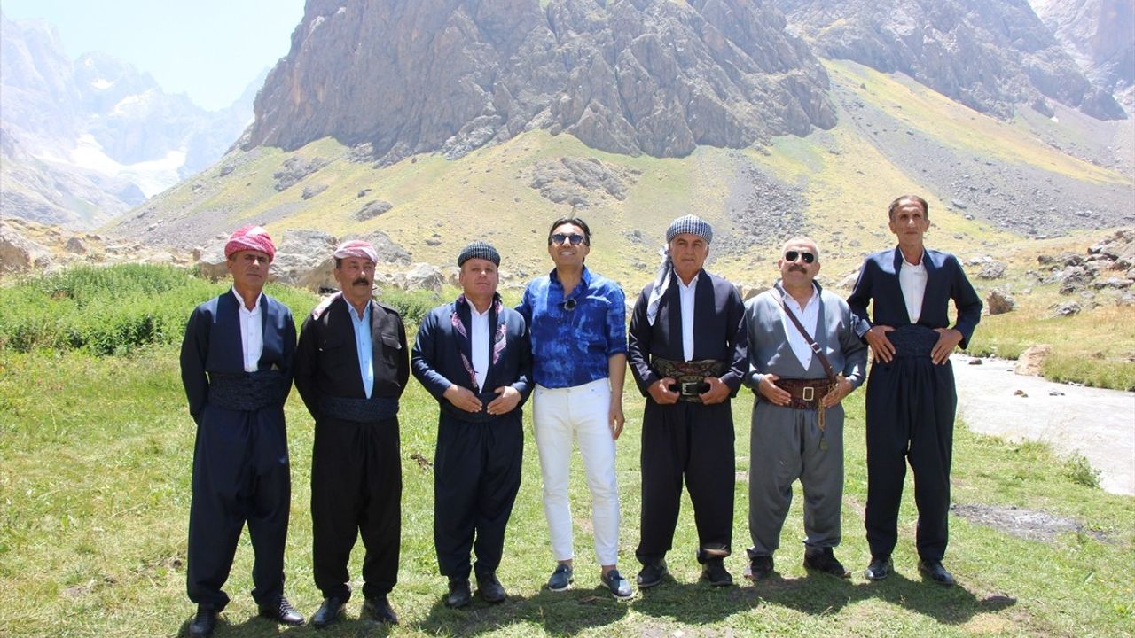 Hakkari'nin Güzellikleri Dosso Dossi İle Dünyaya Açılıyor