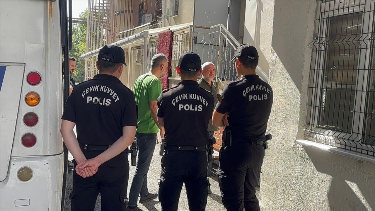 İBB Yolsuzluk Soruşturmasında 17 Gözaltı