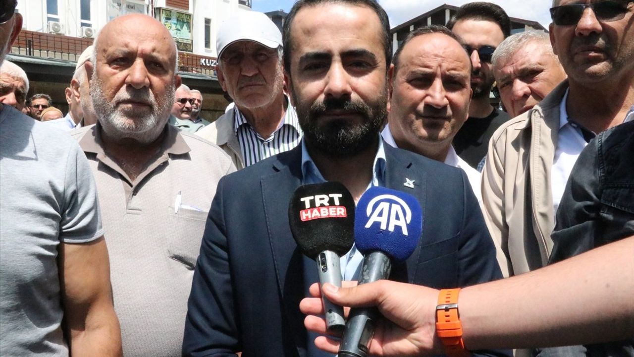 İç Anadolu'da Hazreti Muhammed'in Karikatürüne Tepkiler Çığ Gibi Büyüyor