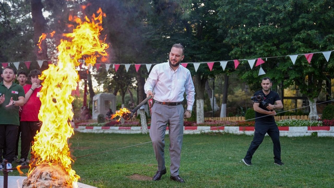 İklim Dostu Kampında Gençlerle Buluştu
