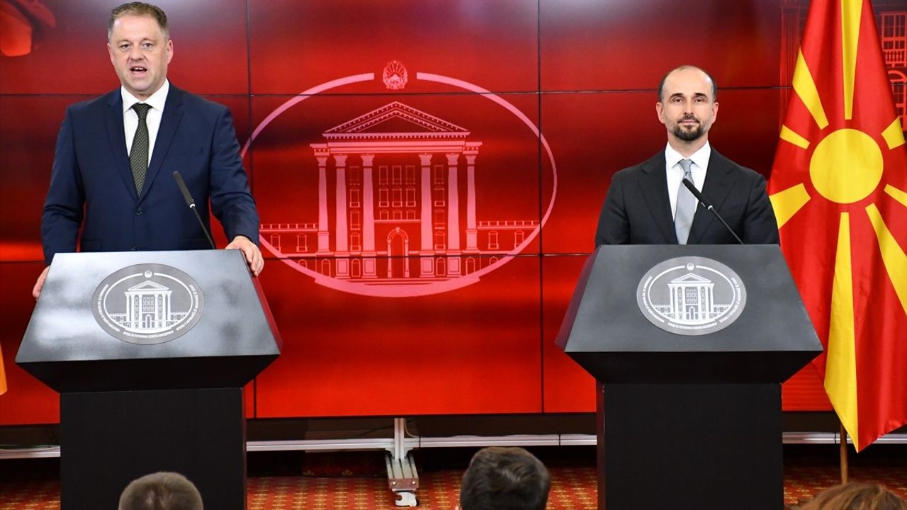 İrlandalı Bakan Thomas Byrne'den İki Devletli Çözüm Vurgusu