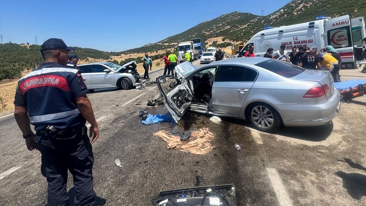 Isparta'da Trafik Kazası: 1 Ölü, 9 Yaralı