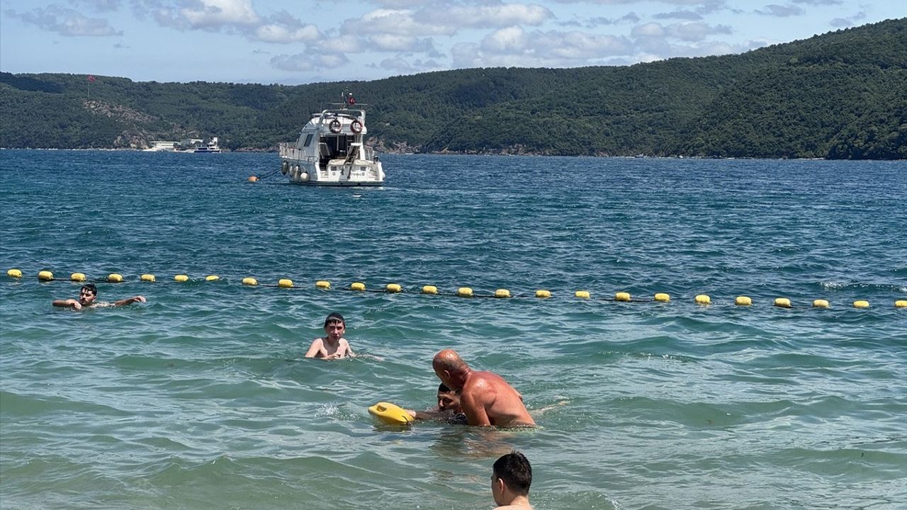 İstanbul'da Boğulma Vakalarına Karşı İlk Yardım Eğitimi