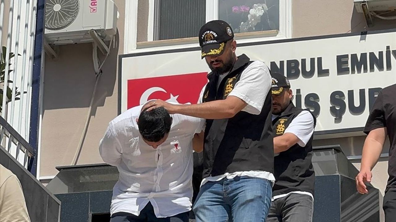 İstanbul'da Dolandırıcılık Çeteniz Davası: Üç Kişi Tutuklandı