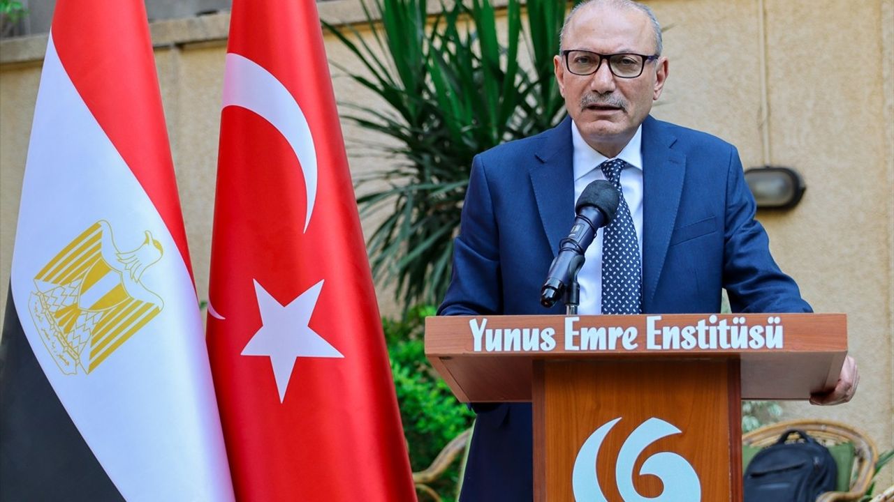 Kahire'de Aşure Günü Etkinliği Düzenlendi