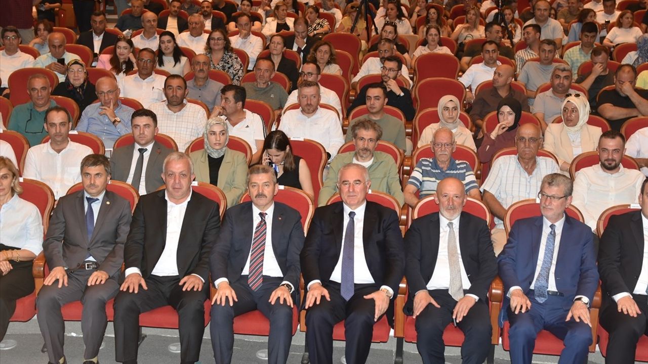 Kamu Başdenetçisi Akarca, Ombudsman Artvinlilerle Buluşuyor Programında Konuştu