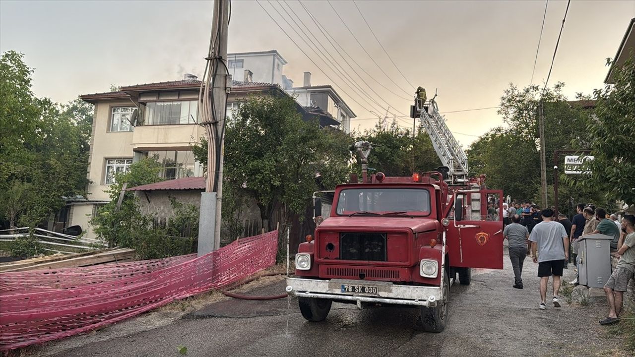 Karabük'te Müstakil Evde Yangın