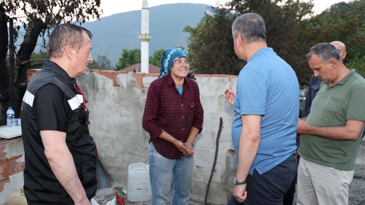 Karabük Valisi Yavuz, Orman Yangınında Zarar Görenlere Destek Ziyareti