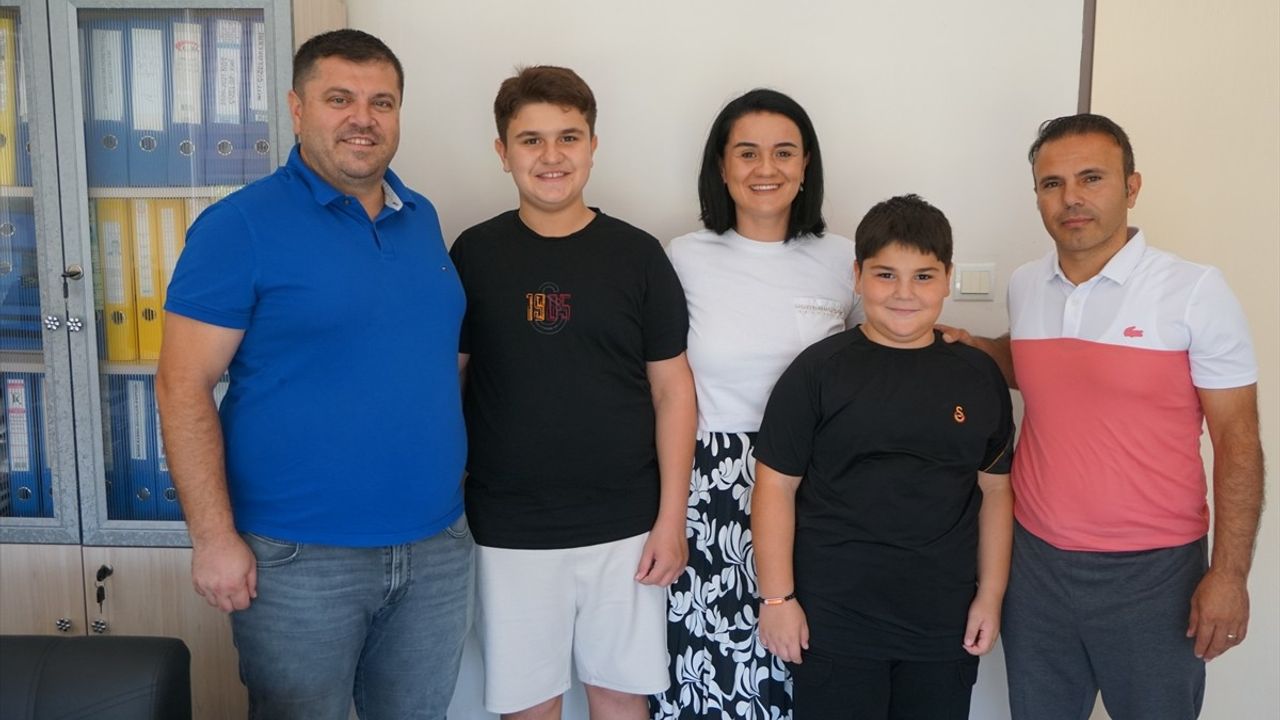 Kayra Aras Dağ LGS Sınavında Tam Puan Aldı