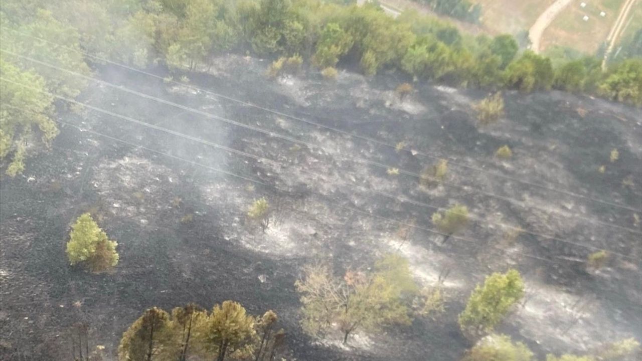 KFOR, Kosova'daki Orman Yangınlarını Söndürme Çalışmalarında Aktif Rol Alıyor