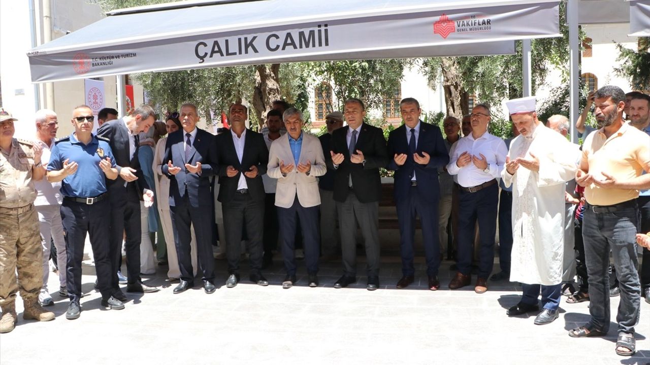 Kilis Çalık Camisi Yeniden İbadete Açıldı