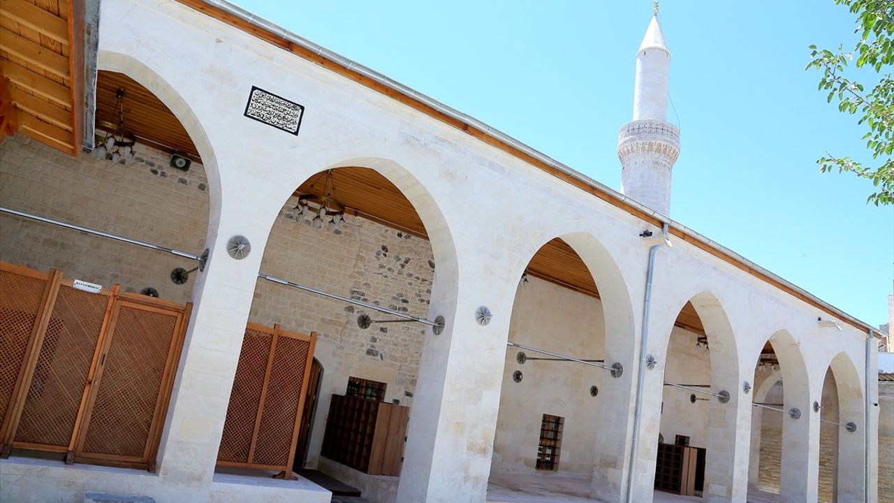 Kilis Çalık Camisi Yeniden İbadete Açılıyor