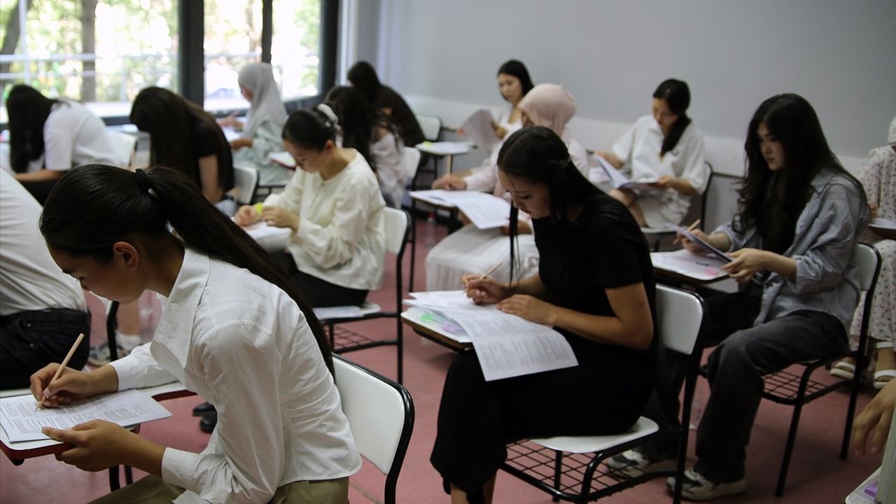 Kırgızistan-Türkiye Manas Üniversitesi'nde Başvuru Rekoru