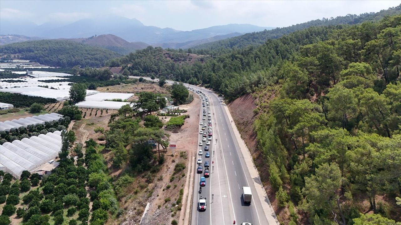 Kırkpınar Başpehlivanı Orhan Okulu Kumluca'da Coşkuyla Karşılandı