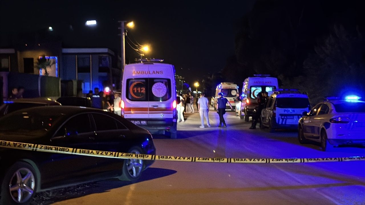 Kocaeli'de Kardeşlerin Cenazesi Defnedildi