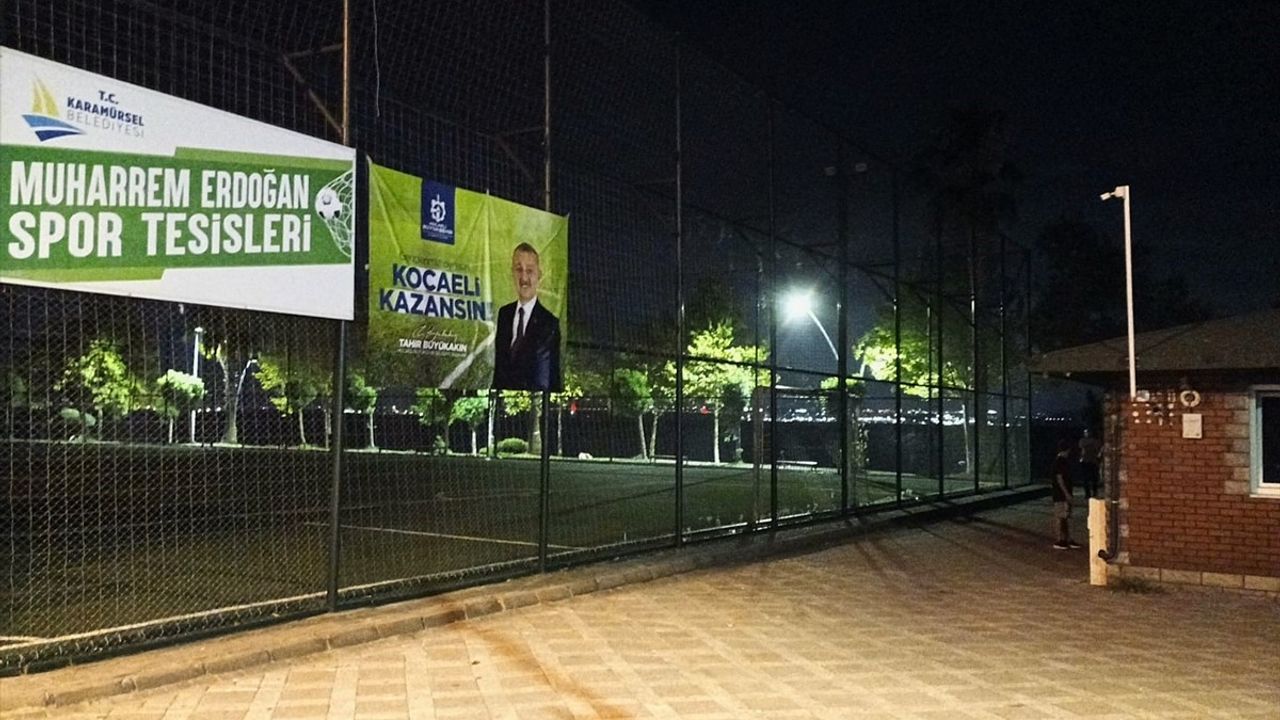 Kocaeli Karamürsel'de Bıçaklı Kavga: 1 Ölüm