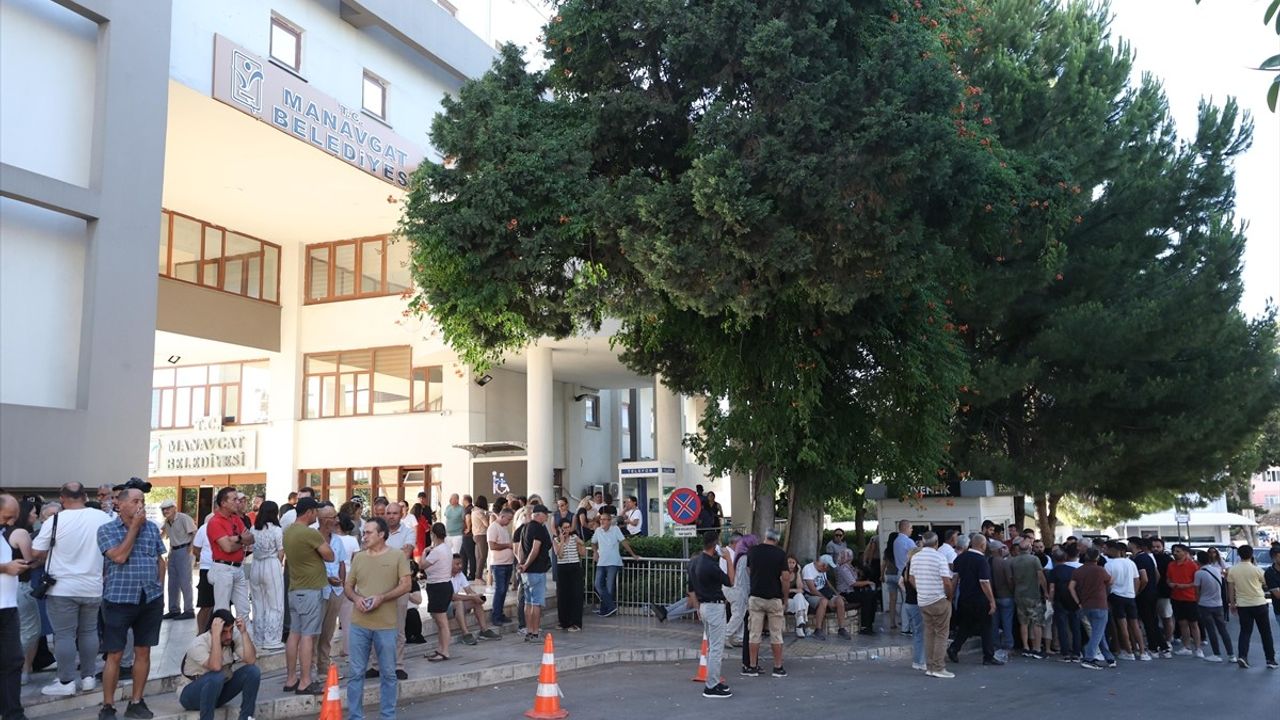Manavgat Belediyesine Rüşvet Operasyonu: 34 Gözaltı