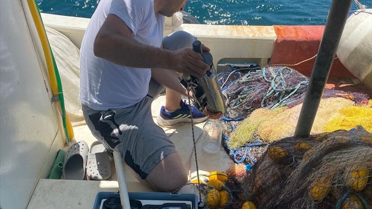 Marmara Denizi'nde Mikroplastik Araştırması Başlatıldı