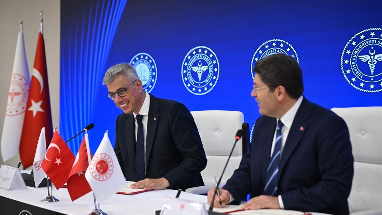 Memişoğlu'ndan Bağımlılıkla Mücadele İçin Önemli Adımlar