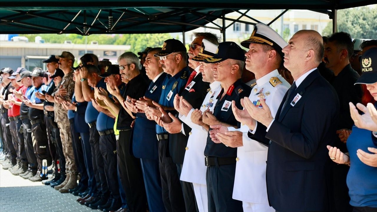 Mersin'de Görev Başında Hayatını Kaybeden Polis Memuru Selçuk Peker