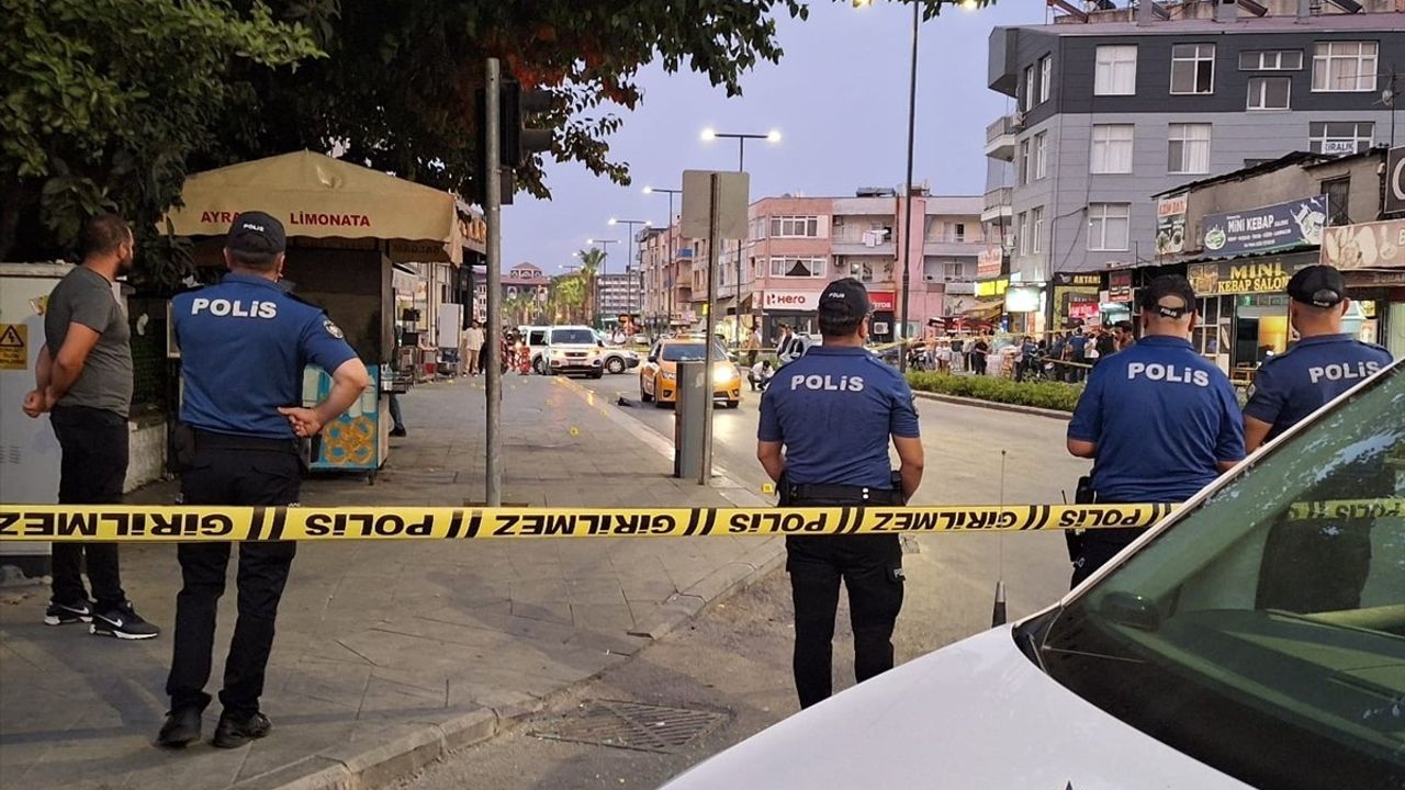 Mersin'deki Polis Memurunu Yaralayan Zanlı Etkisiz Hale Getirildi