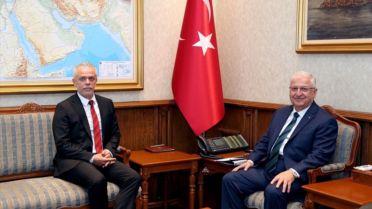 Milli Savunma Bakanı Güler, KKTC Büyükelçisi Korukoğlu'nu Ağırladı