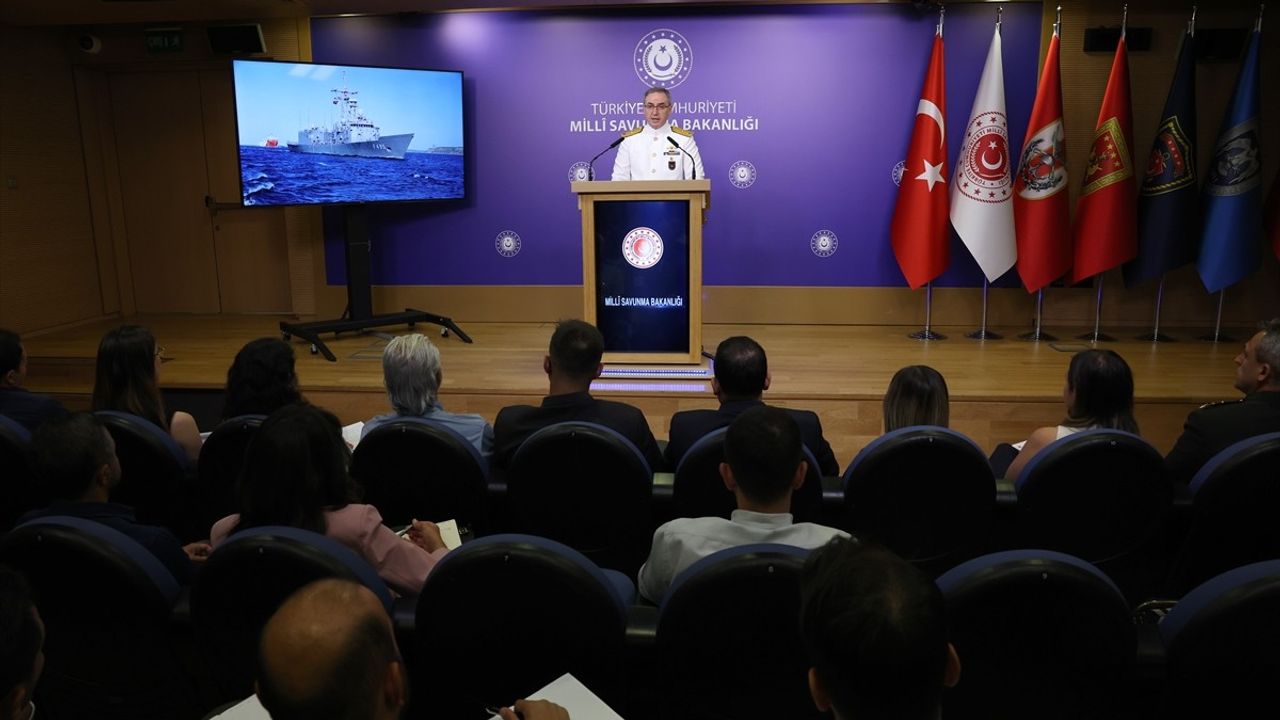 Milli Savunma Bakanlığı Basın Bilgilendirme Toplantısı