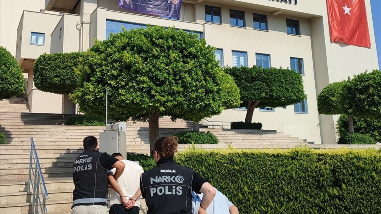 Muğla'da Uyuşturucu Ticareti Operasyonu: 5 Tutuklama