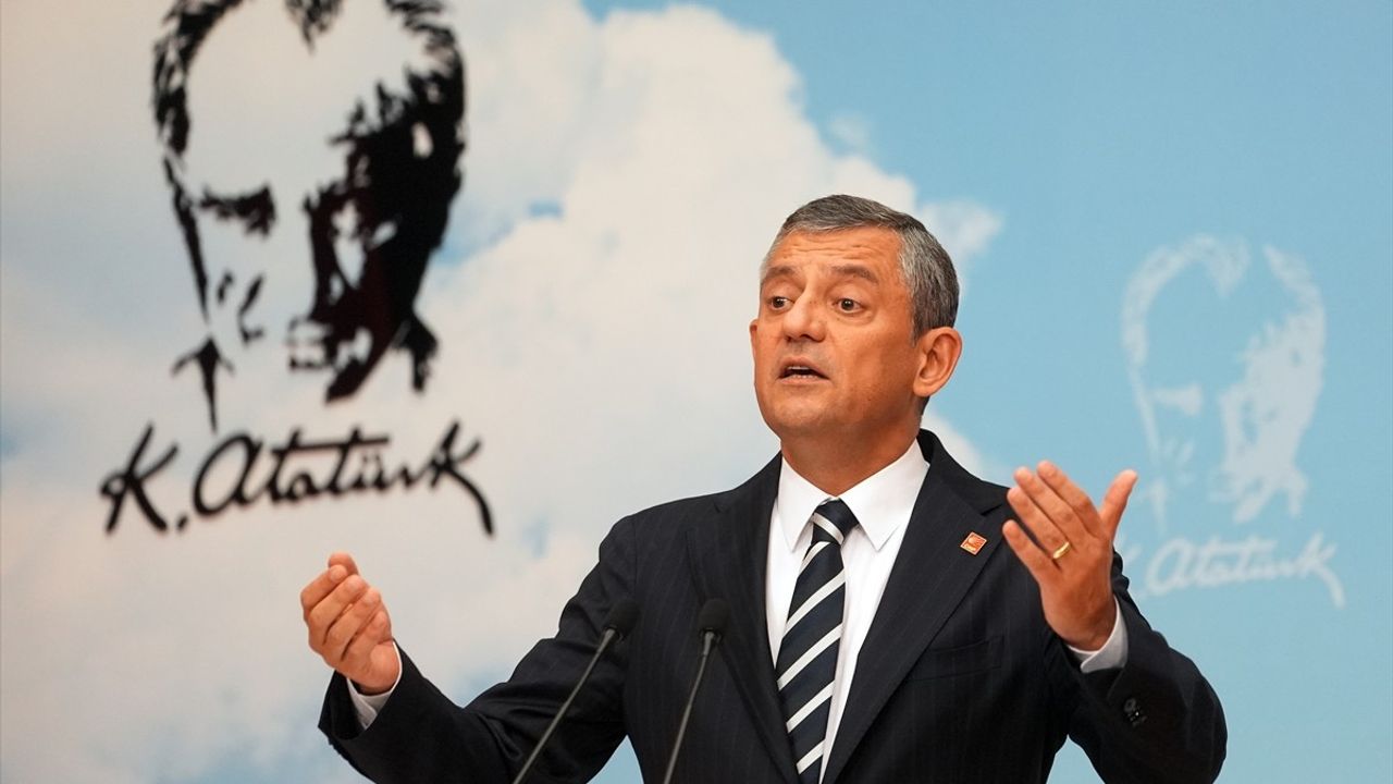 Özgür Özel: Yolsuzluk Yapanlara Bedelini Ödeteceğiz