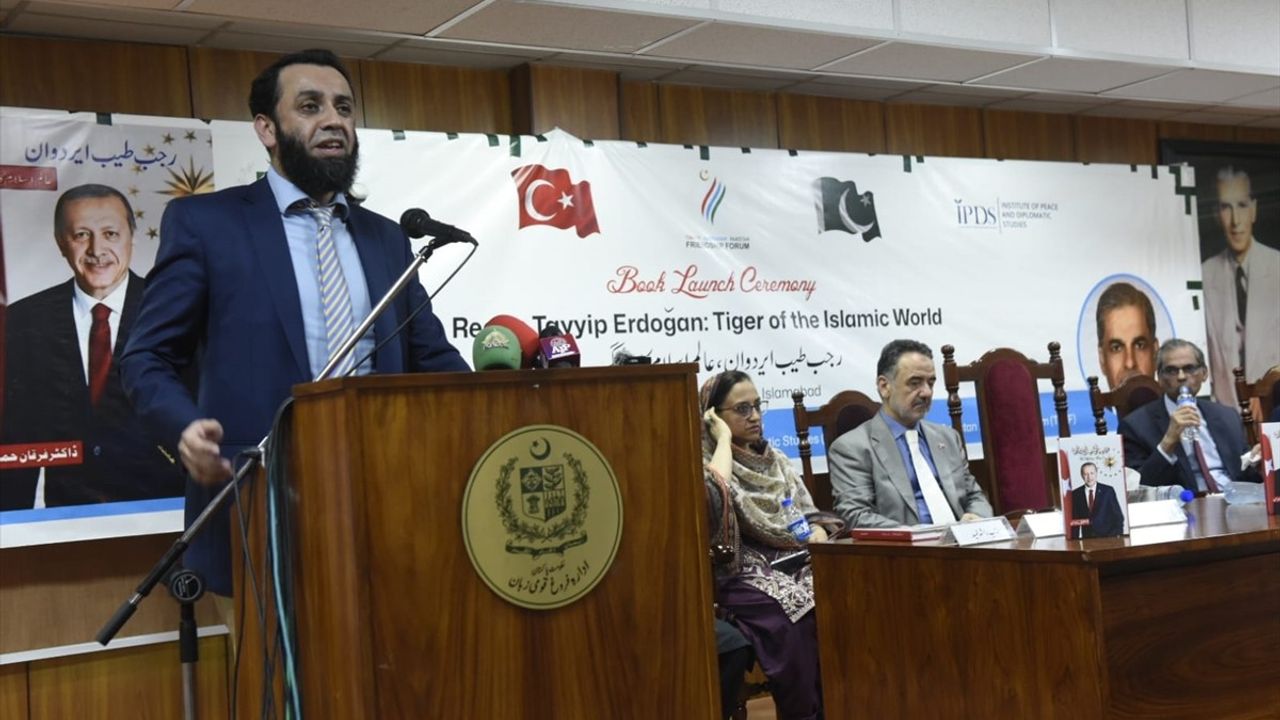 Pakistan'dan Erdoğan'a Övgü: 'İslam Dünyasının Kaplanı'