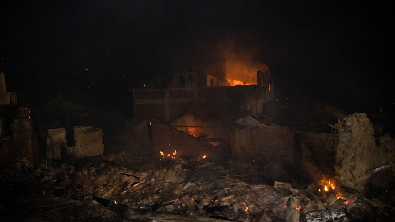 Sakarya'da Orman Yangınına Müdahale