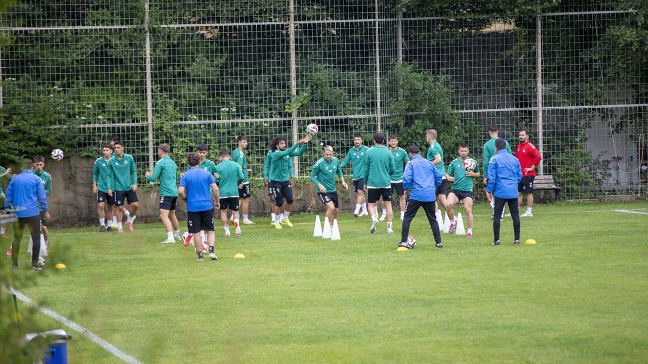 Sakaryaspor'un Bolu Kampı Sonlandı
