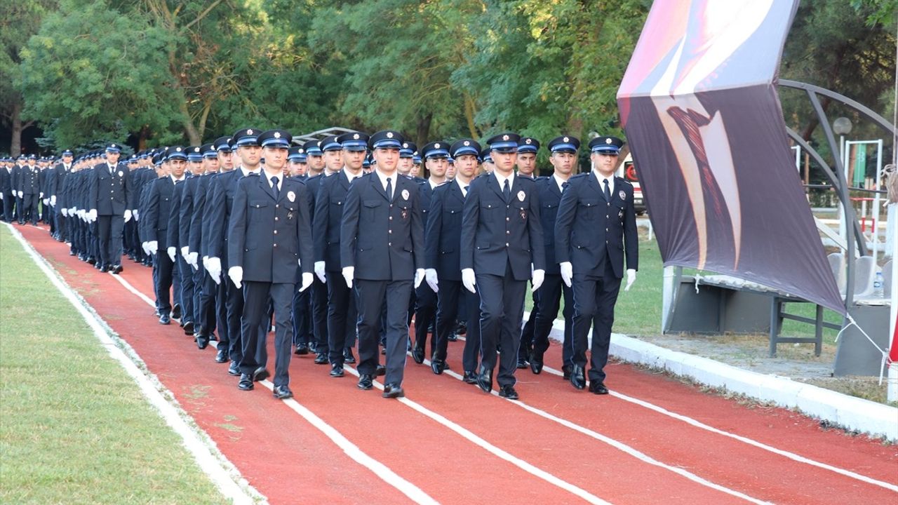 Samsun'da 489 Polis Adayı Mezuniyet Sevinci Yaşadı