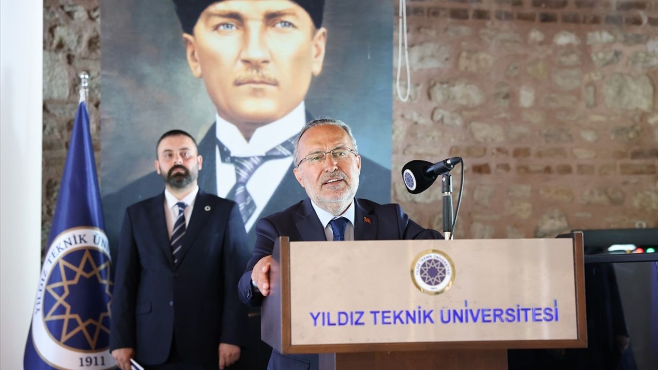 Sanat Perspektifiyle 15 Temmuz Direnişi Yıldız Teknik Üniversitesi'nde Anlatıldı