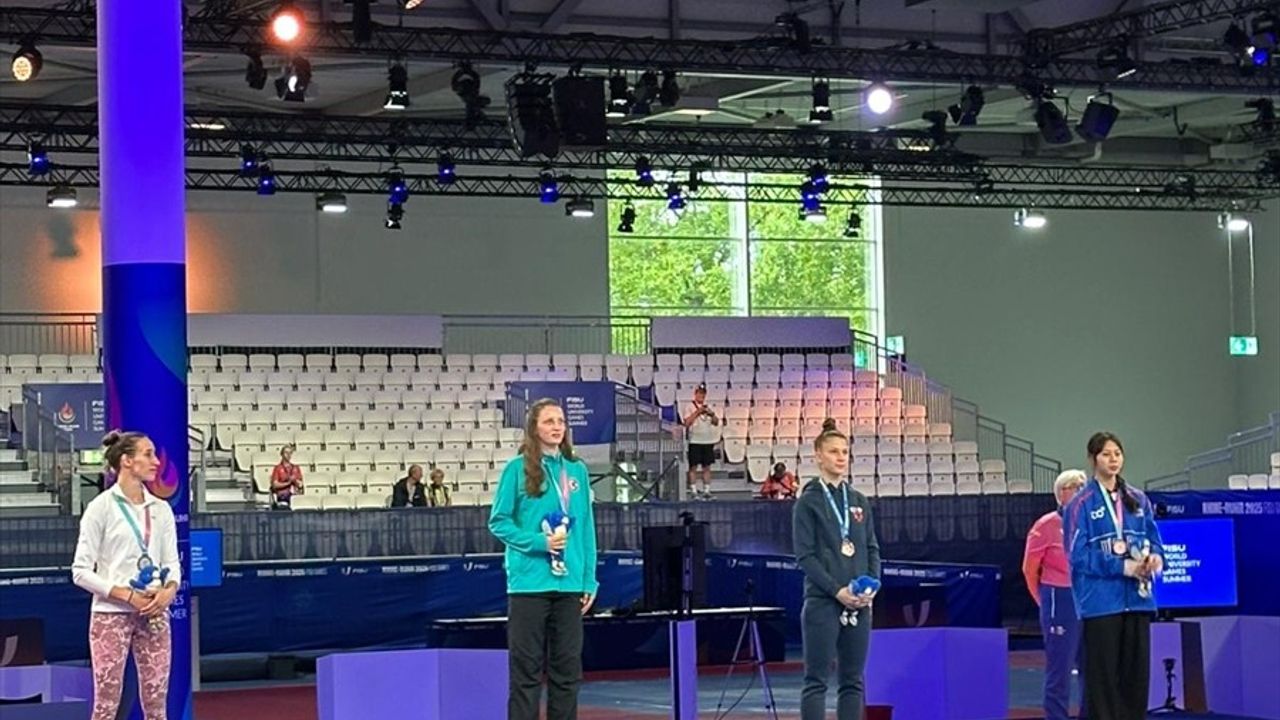 Şevval Çakal FISU 2025'te Altın Madalya Kazandı