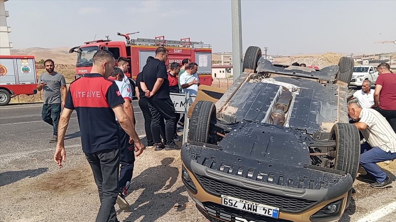 Siirt'te Pikap ve Otomobil Çarpışması: 2 Yaralı