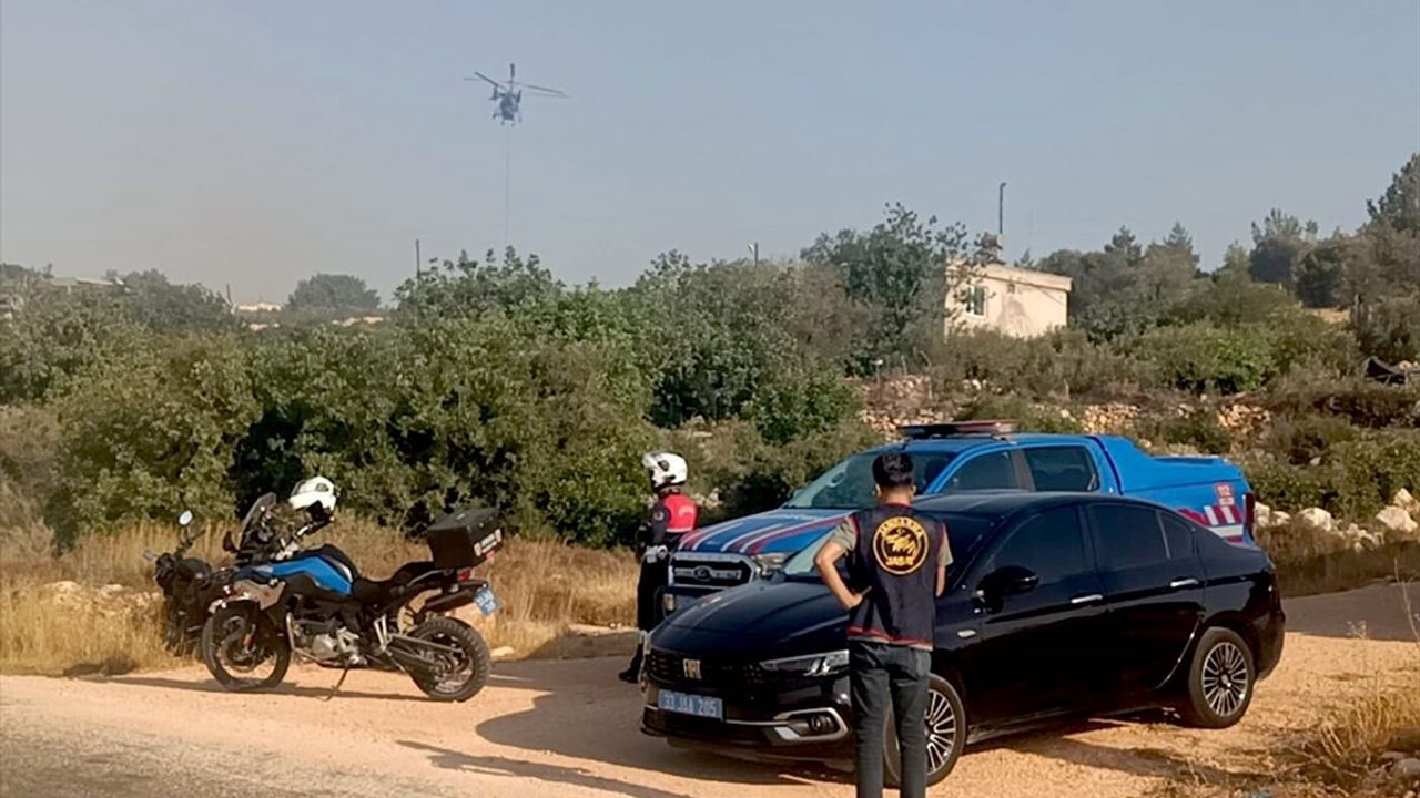 Silifke'deki Orman Yangınına Müdahale Devam Ediyor