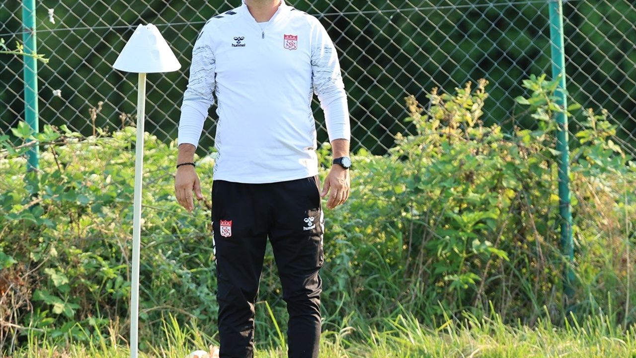 Sivasspor'un Bolu'daki Hazırlık Kampı Başladı
