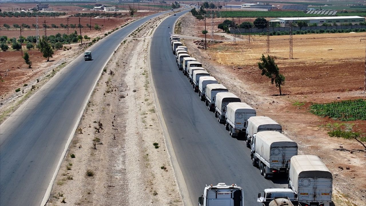Süveyda'ya İnsani Yardım Gönderildi