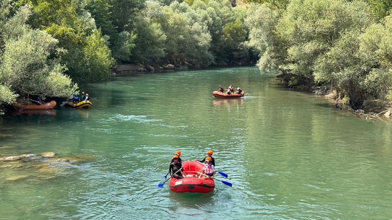Türkiye Rafting Şampiyonası Munzur Çayı'nda Yapıldı